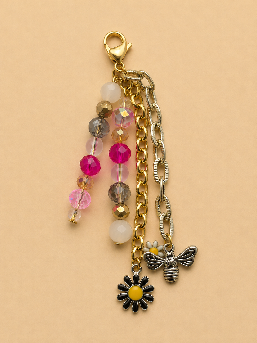 Pink Beaded Daisy & Bee Keychain
